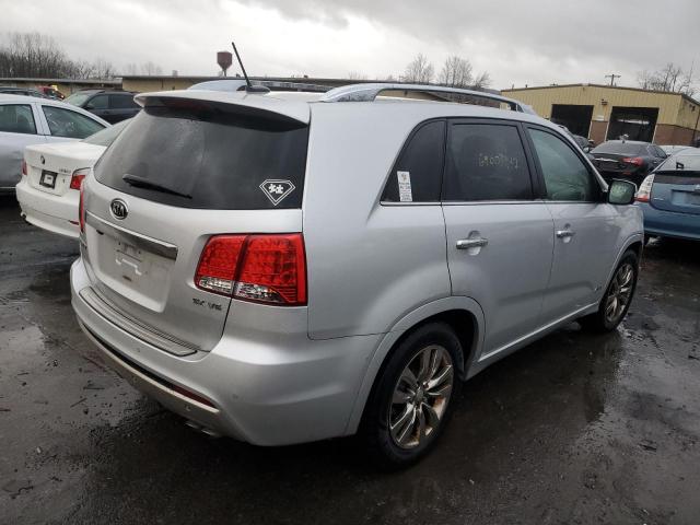 Photo 3 from auction – 2012 KIA SORENTO SX with VIN 5XYKWDA23CG262916