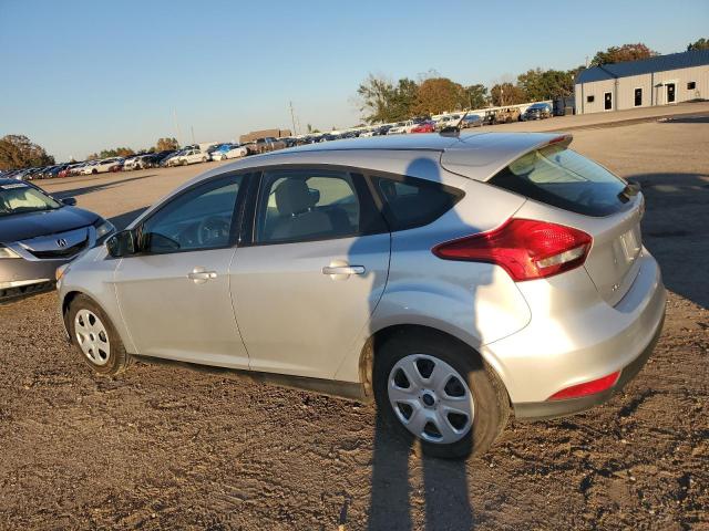 Photo 2 from auction – 2015 FORD FOCUS SE with VIN 1FADP3K2XFL283503