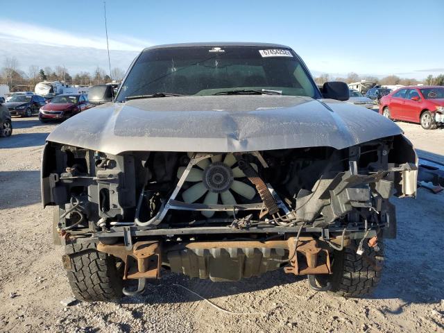 Photo 5 from auction – 2003 CHEVROLET SILVERADO with VIN 1GCEK19V83Z223052