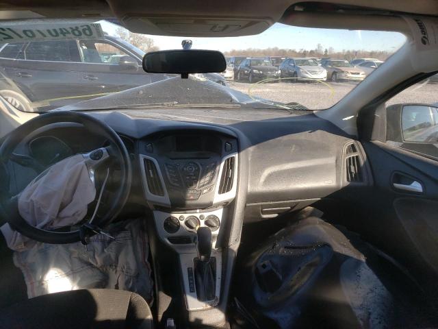 Foto 8 de la subasta – 2014 FORD FOCUS SE con VIN 1FADP3K28EL191871