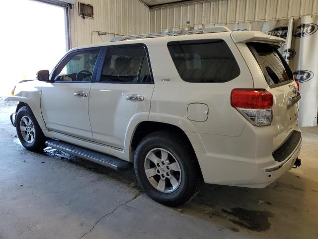Photo 2 from auction – 2011 TOYOTA 4RUNNER SR with VIN JTEZU5JR7B5027638