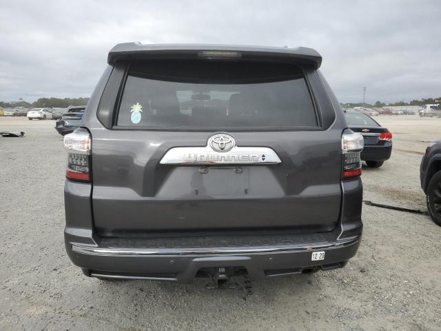Photo 6 from auction – 2018 TOYOTA 4RUNNER SR with VIN JTEBU5JR9J5603178