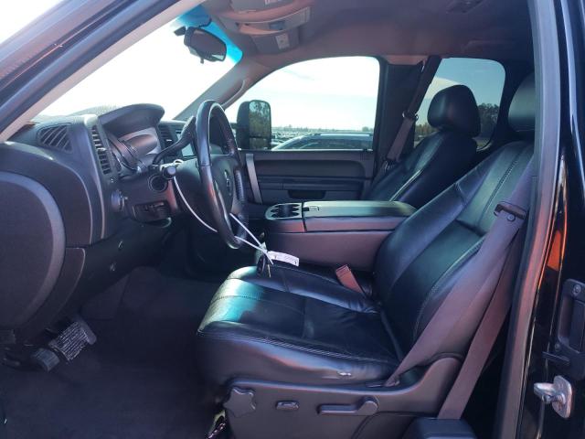 Photo 7 from auction – 2011 CHEVROLET SILVERADO with VIN 1GCRKSE33BZ125752