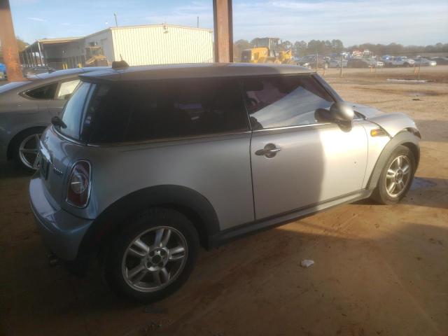 Photo 3 from auction – 2011 MINI COOPER with VIN WMWSU3C54BT095134
