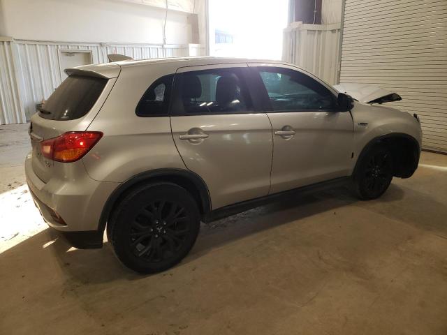 Photo 3 from auction – 2018 MITSUBISHI OUTLANDER with VIN JA4AR3AU8JZ029671
