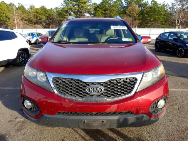 Photo 5 from auction – 2011 KIA SORENTO EX with VIN 5XYKU4A23BG071663