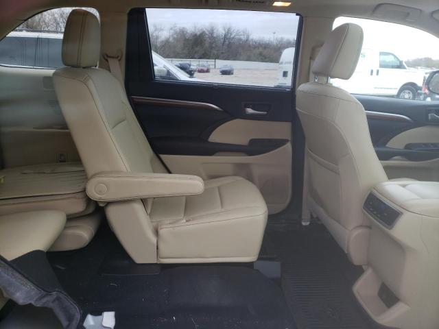 Photo 11 from auction – 2019 TOYOTA HIGHLANDER with VIN 5TDYZRFH3KS295850