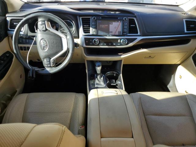 Photo 8 from auction – 2015 TOYOTA HIGHLANDER with VIN 5TDDKRFH8FS199480