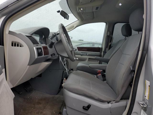 Photo 7 from auction – 2010 CHRYSLER TOWN & COU with VIN 2A4RR5D13AR151316