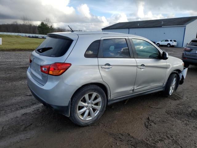 Photo 3 from auction – 2015 MITSUBISHI OUTLANDER with VIN 4A4AR3AU0FE054948