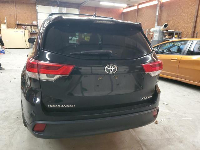 Photo 6 from auction – 2017 TOYOTA HIGHLANDER with VIN 5TDJZRFH4HS434040
