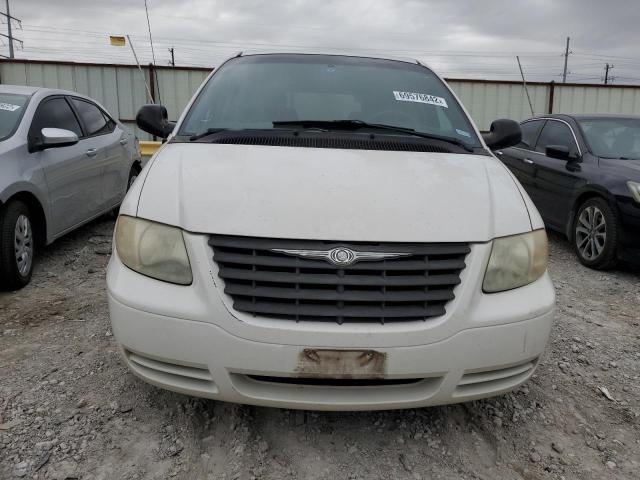 Photo 5 from auction – 2005 CHRYSLER TOWN & COU with VIN 1C4GP45R95B104958