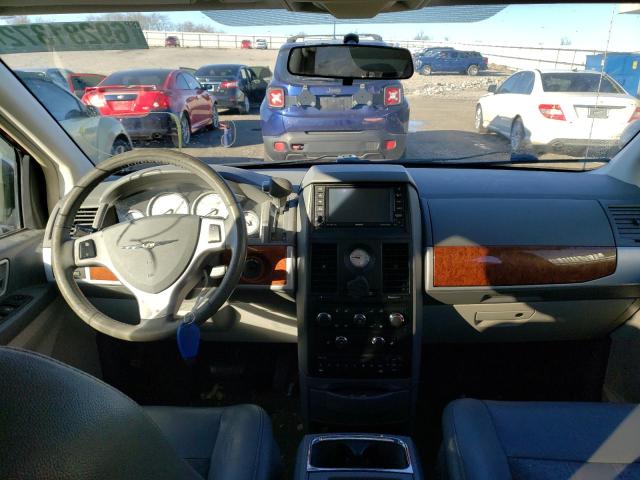 Photo 8 from auction – 2008 CHRYSLER TOWN & COU with VIN 2A8HR54PX8R699984