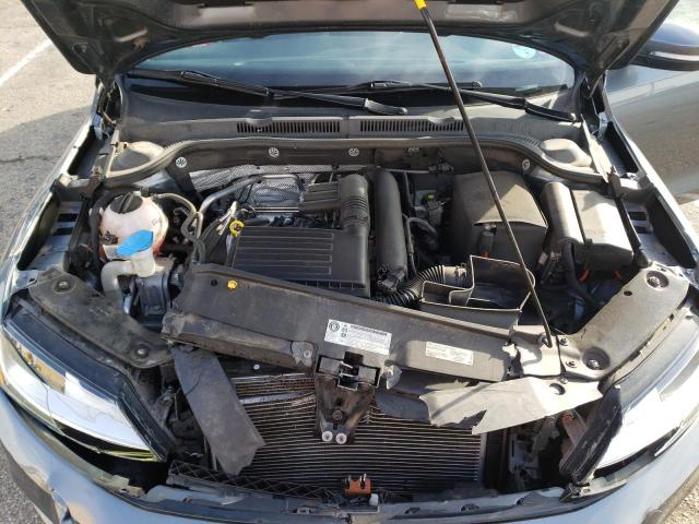 Photo 11 from auction – 2017 VOLKSWAGEN JETTA SE with VIN 3VWDB7AJ1HM234357