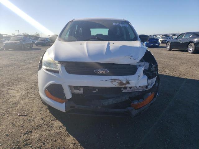 Photo 5 from auction – 2014 FORD ESCAPE S with VIN 1FMCU0F73EUA05680