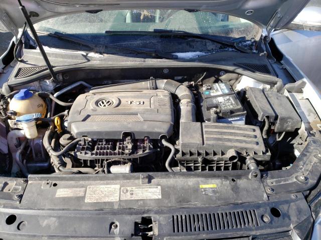 Photo 11 from auction – 2015 VOLKSWAGEN PASSAT S with VIN 1VWAT7A37FC072301