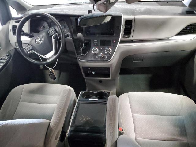 Photo 8 from auction – 2017 TOYOTA SIENNA LE with VIN 5TDKZ3DC0HS883787
