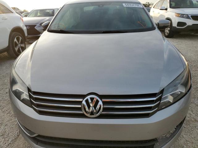 Photo 5 from auction – 2014 VOLKSWAGEN PASSAT S with VIN 1VWAP7A30EC012010