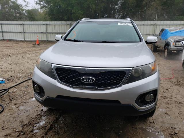 Photo 5 from auction – 2011 KIA SORENTO EX with VIN 5XYKU3A11BG058217