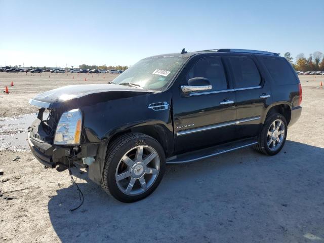CADILLAC ESCALADE L 2011 with VIN 1GYS3BEF8BR128200 - Photo from auction