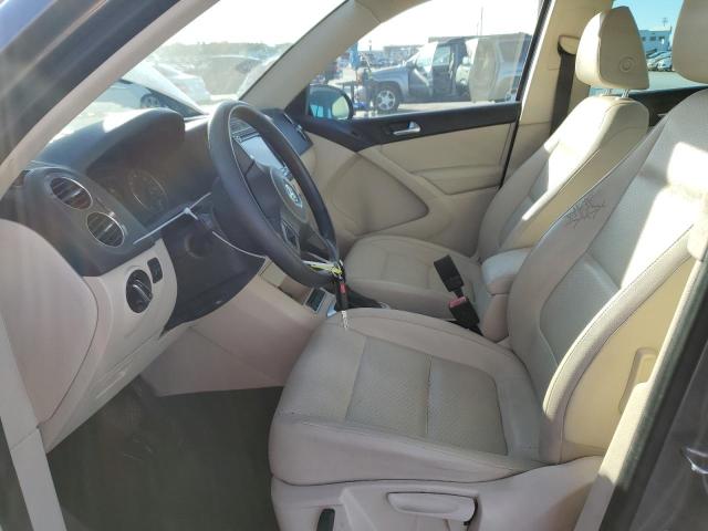 Photo 7 from auction – 2012 VOLKSWAGEN TIGUAN S with VIN WVGAV7AX6CW080413