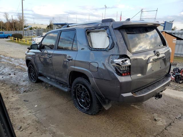 Photo 2 from auction – 2020 TOYOTA 4RUNNER SR with VIN JTEZU5JR7L5222348
