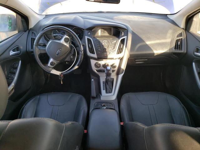 Zdjęcie 8 z aukcji – 2014 FORD FOCUS SE z VIN 1FADP3K23EL253922