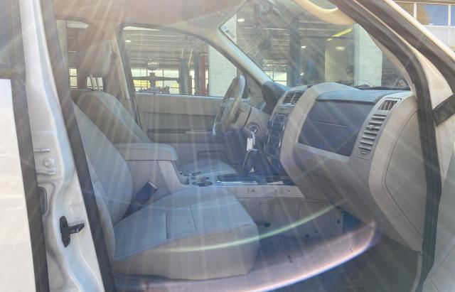 Photo 5 from auction – 2011 FORD ESCAPE HYB with VIN 1FMCU5K31BKA39219