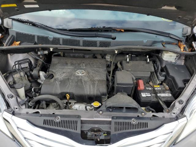 Photo 12 from auction – 2011 TOYOTA SIENNA XLE with VIN 5TDDK3DC5BS008385