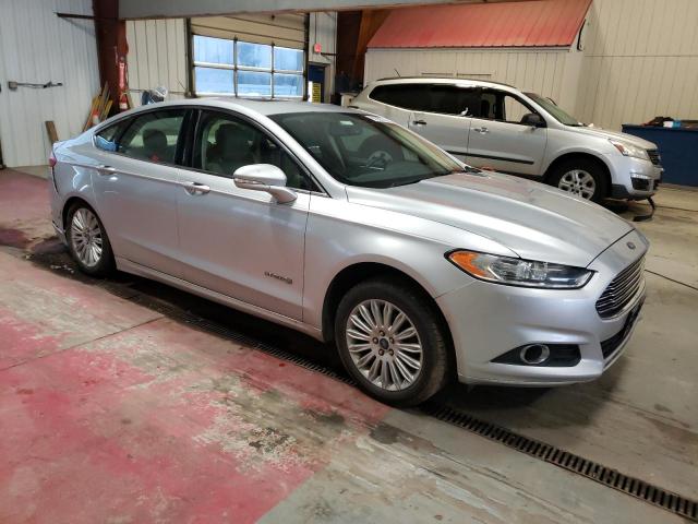 Photo 4 from auction – 2013 FORD FUSION SE with VIN 3FA6P0LUXDR252709