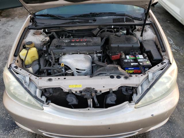 Photo 11 from auction – 2003 TOYOTA CAMRY LE with VIN JTDBE32K130228121