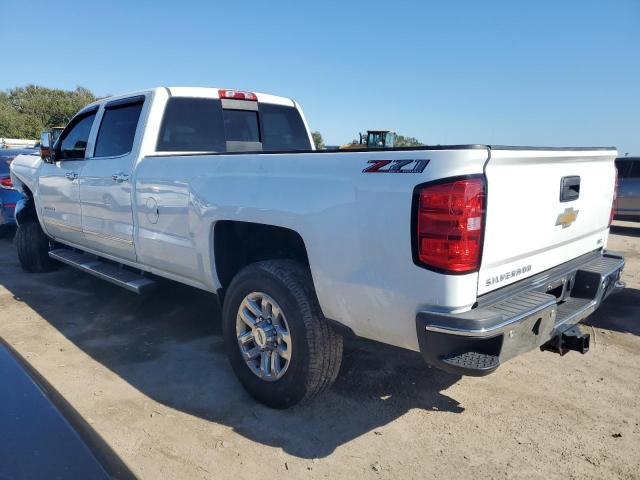 Photo 2 from auction – 2018 CHEVROLET SILVERADO with VIN 1GC4K0EY4JF214711