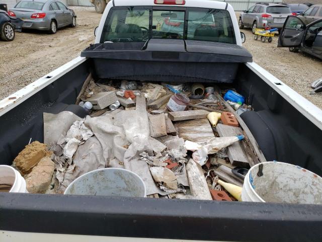 Photo 10 from auction – 2000 CHEVROLET SILVERADO with VIN 1GCEK14W3YE241036