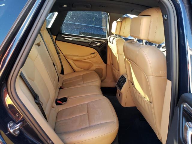 Photo 11 from auction – 2017 PORSCHE MACAN with VIN WP1AA2A55HLB09070