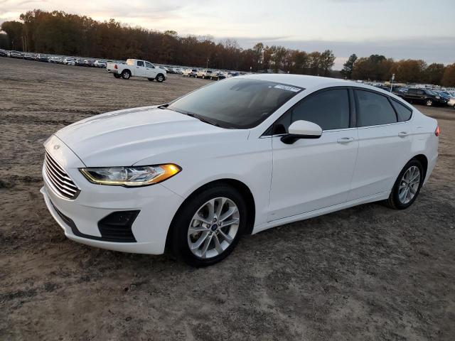 FORD FUSION SE 2019 with VIN 3FA6P0LU9KR152209 - Photo from auction