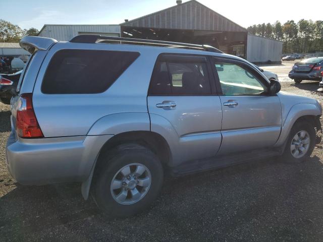 Photo 3 from auction – 2007 TOYOTA 4RUNNER SR with VIN JTEZU14R478086978