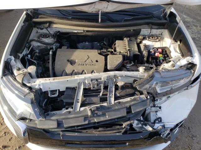 Photo 12 from auction – 2017 MITSUBISHI OUTLANDER with VIN JA4AZ3A33HZ024718