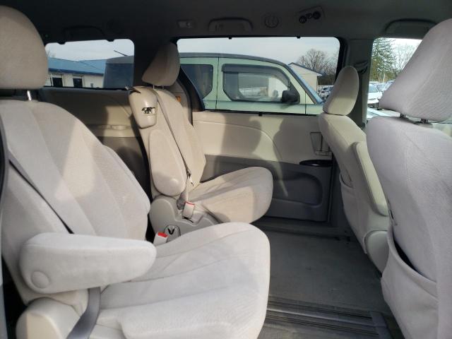 Photo 11 from auction – 2011 TOYOTA SIENNA LE with VIN 5TDKK3DC3BS162889