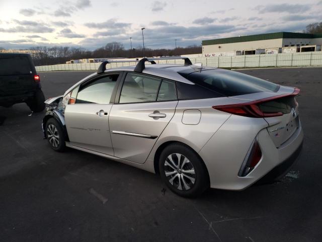 Photo 2 from auction – 2022 TOYOTA PRIUS PRIM with VIN JTDKAMFP2N3214771