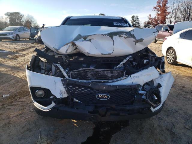 Photo 5 from auction – 2011 KIA SORENTO EX with VIN 5XYKU4A23BG023760