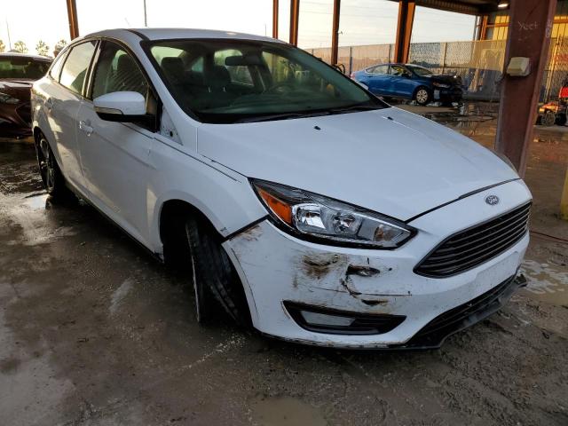 Photo 4 from auction – 2016 FORD FOCUS SE with VIN 1FADP3FE4GL215400