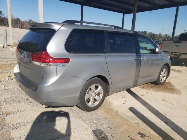 Photo 3 from auction – 2011 TOYOTA SIENNA LE with VIN 5TDKK3DC2BS069295