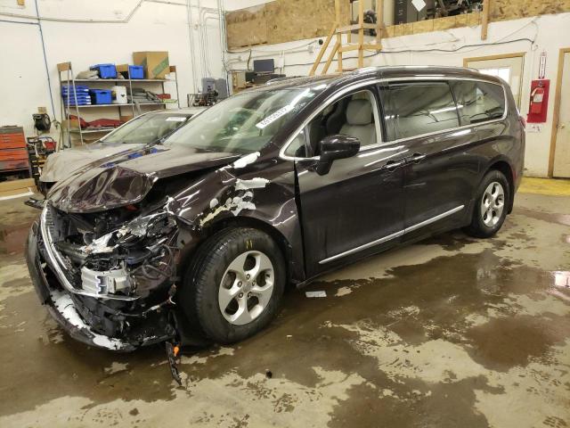 CHRYSLER PACIFICA T 2017 with VIN 2C4RC1EG8HR525478 - Photo from auction