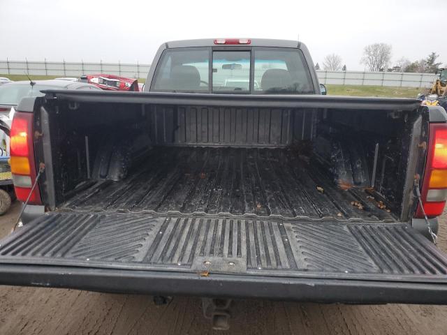 Photo 10 from auction – 2000 CHEVROLET SILVERADO with VIN 1GCEK14T1YZ229501