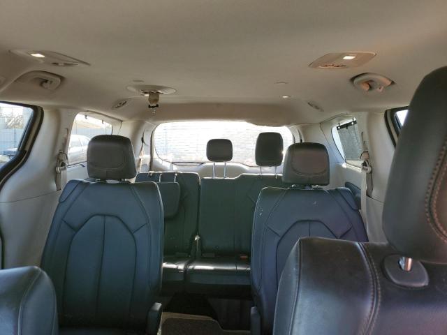 Photo 10 from auction – 2017 CHRYSLER PACIFICA T with VIN 2C4RC1BG5HR633724