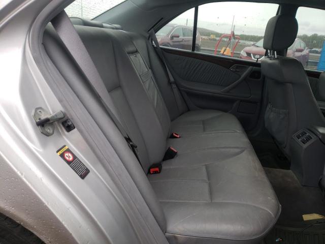 Photo 10 from auction – 2000 MERCEDES-BENZ E 430 with VIN WDBJF70G4YA961679