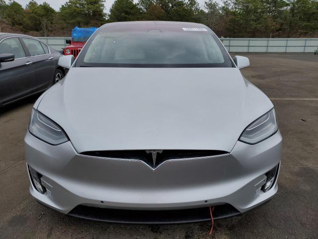Photo 5 from auction – 2018 TESLA MODEL X with VIN 5YJXCBE23JF090579