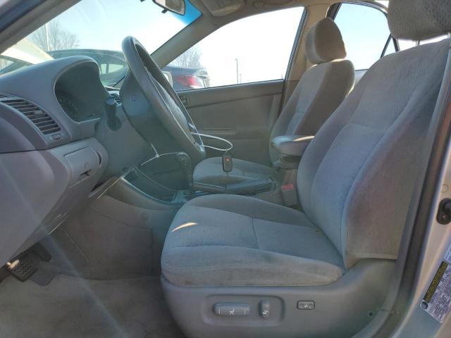 Photo 7 from auction – 2004 TOYOTA CAMRY LE with VIN 4T1BE32K74U290144