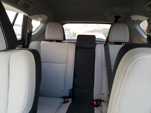 Photo 10 from auction – 2016 TOYOTA RAV4 XLE with VIN 2T3RFREV2GW499727