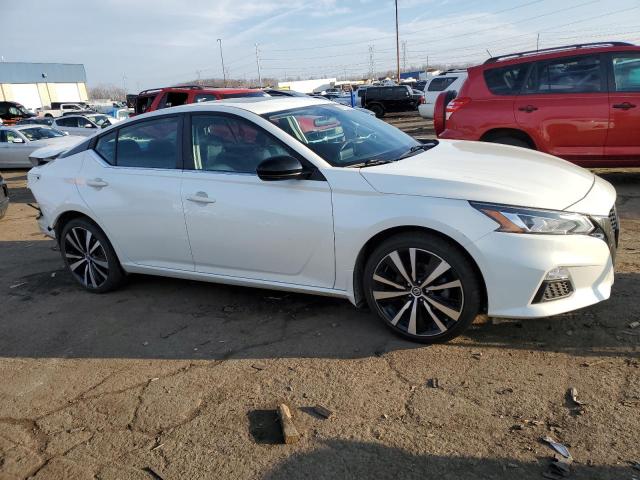 Photo 4 from auction – 2019 NISSAN ALTIMA SR with VIN 1N4BL4CW6KC154291